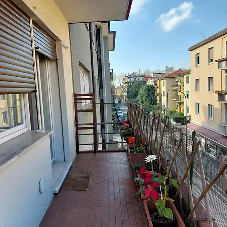 La Casa Di Aron Апартаменты Местре